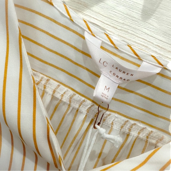 NWT LC Lauren Conrad tie waist button down top ❤️ - Picture 5 of 6